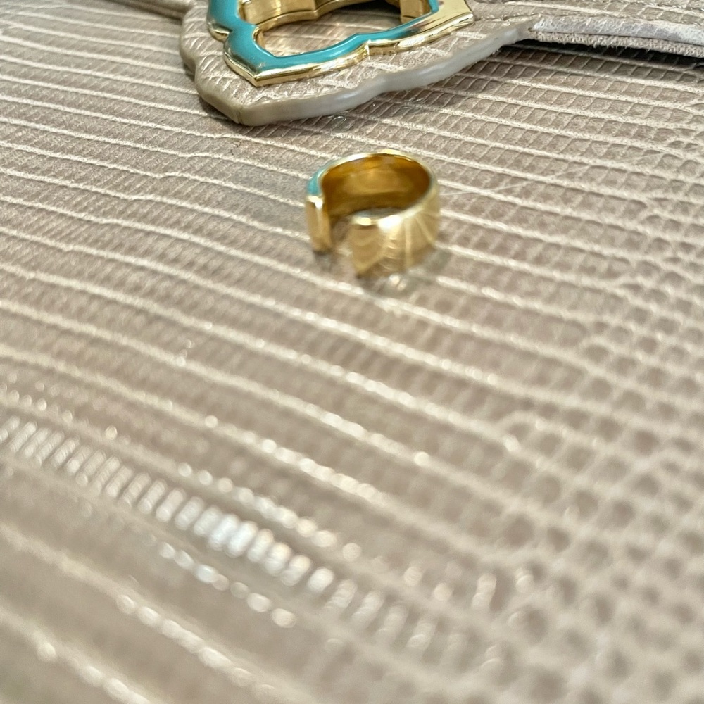 Shae Ear Cuff in 18k Gold Vermeil